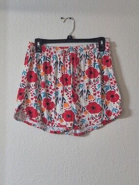 Floral Print Elastic Waist Women’s Shorts - White with Red Flowers